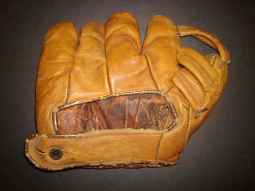 Pee Wee Reese Noah's Ark V302 Back
